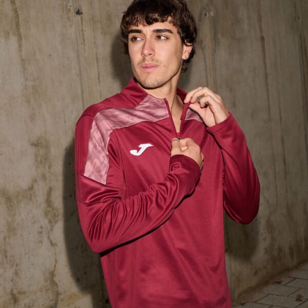 SUDADERA HOMBRE JOMA CHAMPIONSHIP VIIII BURDEOS CD: 104217.6712