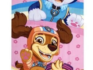 TOALLA DE PLAYA MODELO PAW PATROL SKYE. DE MICROFIBRA.  COLOR ROSA. TAMAÑO 70x140. COD: 422200010385-CRD