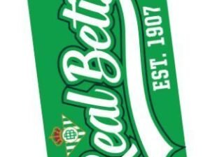 TOALLA DE PLAYAMODELO FUTBOL REAL BETIS BALONPIE ESCUDO. EN ALGODÓN 340 GRS.  MULTICOLOR. TAMAÑO 75x150. COD: 5286302-AZN